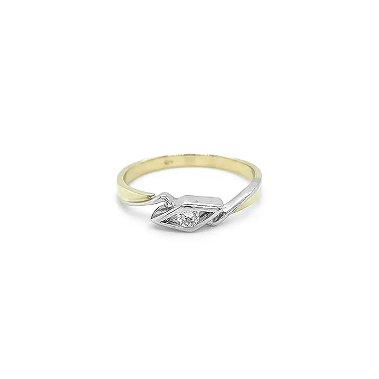 Gold Engagement Ring with Diamond