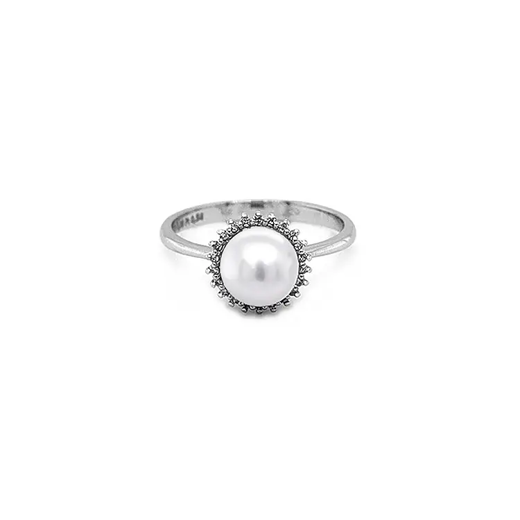 Gold Ring with Natural Pearl and Diamonds