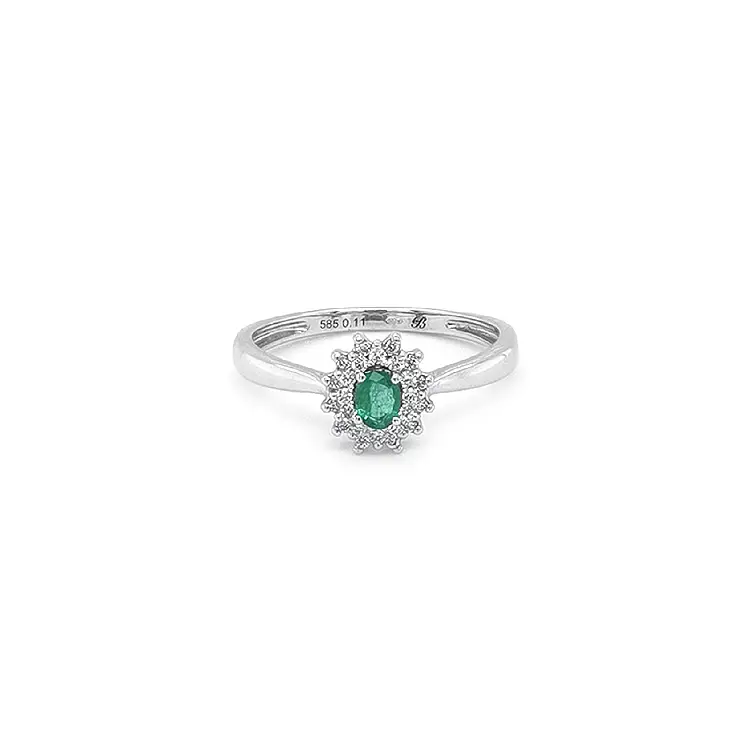 Emerald ring with white gold diamonds