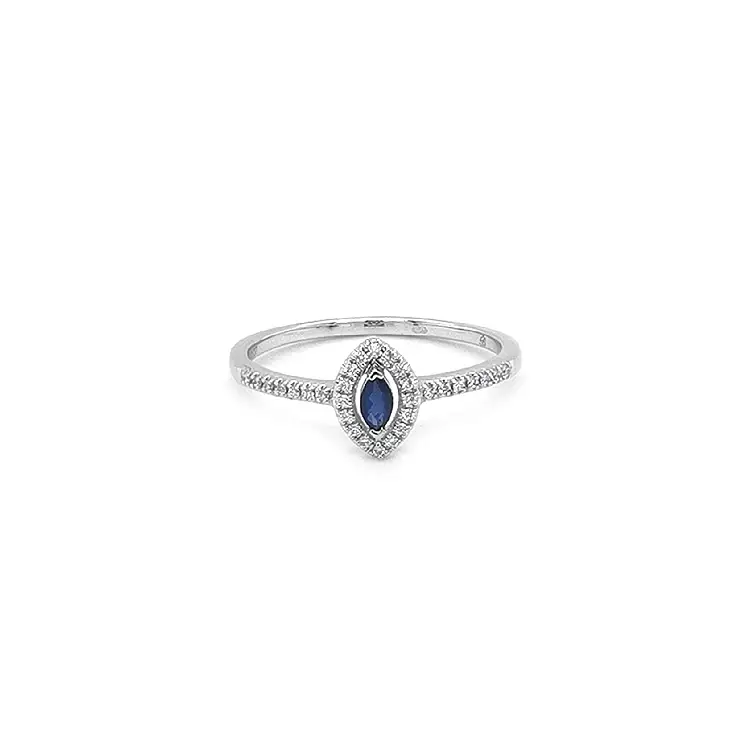 Gold ring with sapphire and diamonds