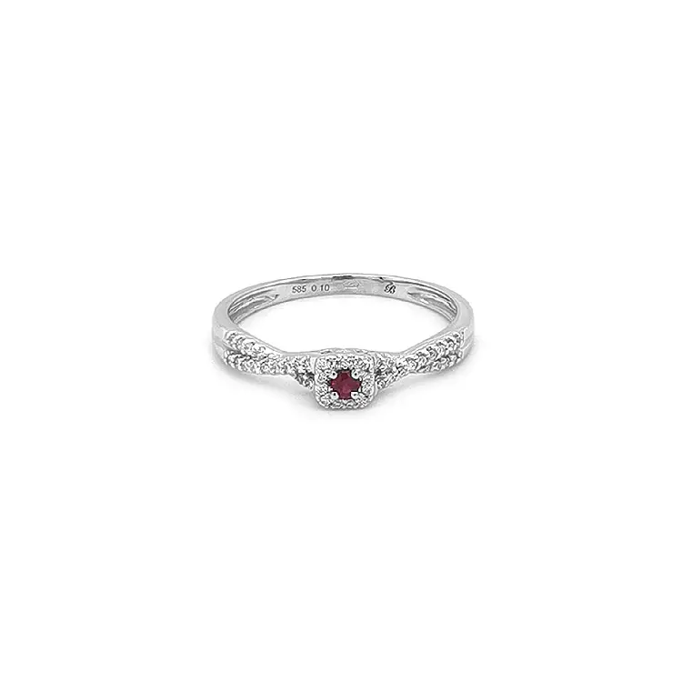 Ruby ring with white gold diamonds