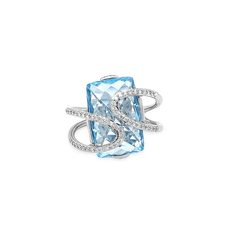 Gold Ring with Blue Topaz and Diamonds