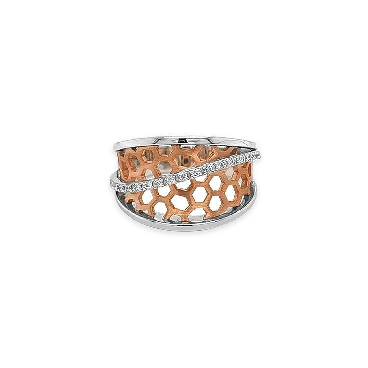 Gold Ring with Diamonds