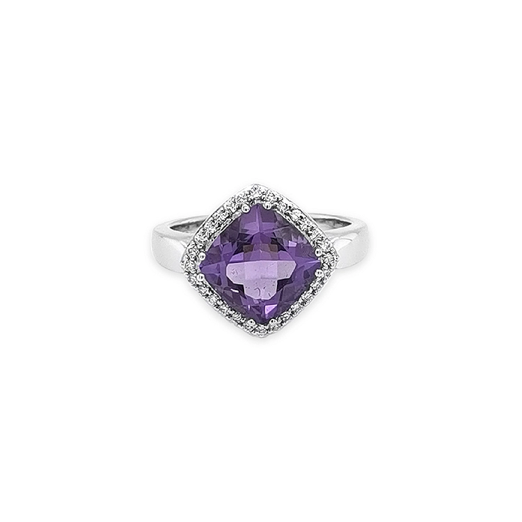 Gold Ring with Amethyst and Diamonds
