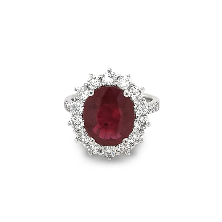 Gold Ring with Ruby and Diamonds