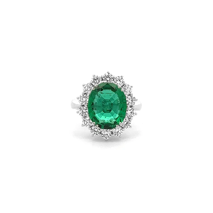 Gold Ring with Emerald and Diamonds