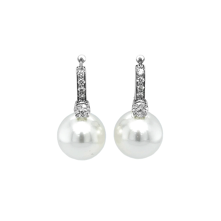 Gold Earrings Natural Pearls and Diamonds