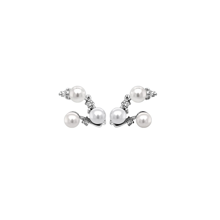 Gold Earrings Natural Pearls and Diamonds