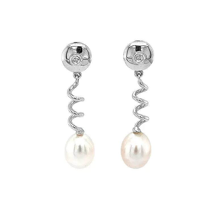 Gold Earrings with Natural Pearls