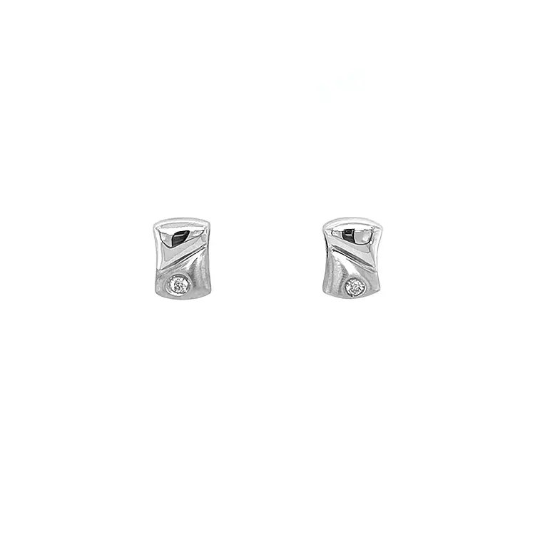 Gold Earrings with Diamonds