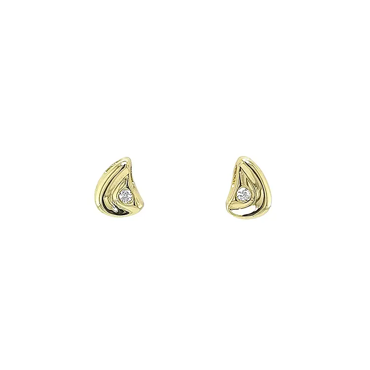 Gold Earrings with Diamonds