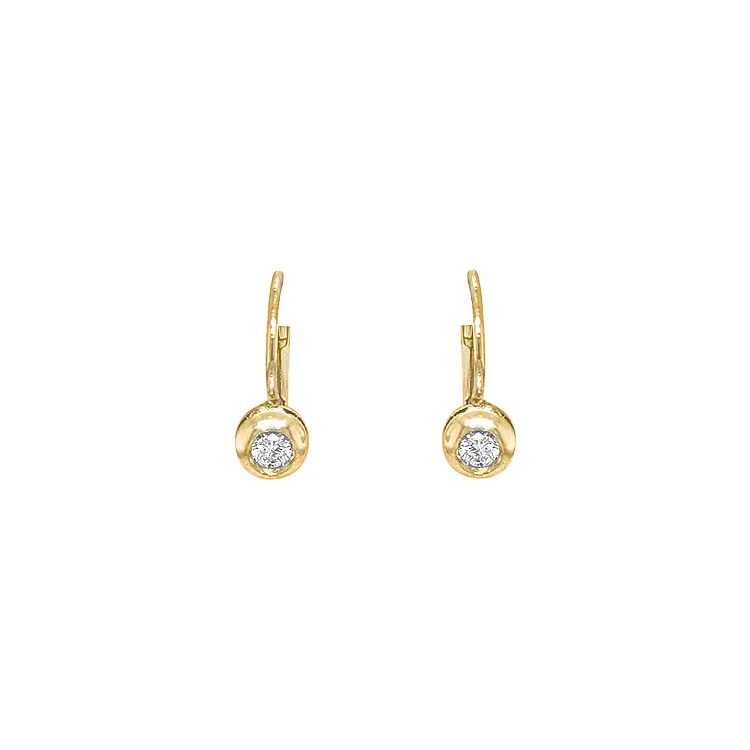 Gold earrings with diamonds