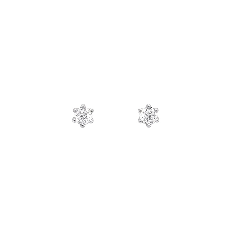 White gold diamond stud earrings