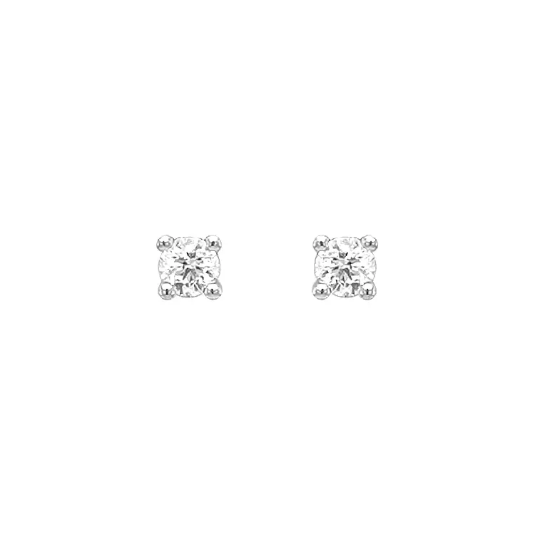 White gold diamond stud earrings