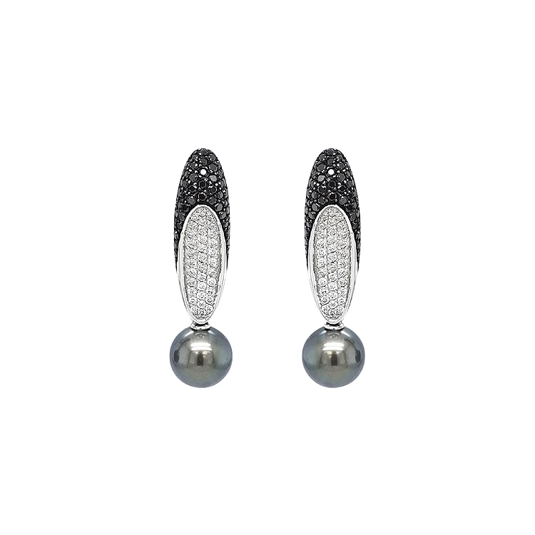 Gold Earrings Natural Pearls and Diamonds