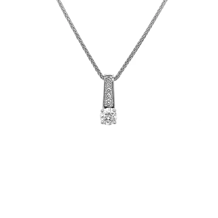 Gold Pendant with Diamonds