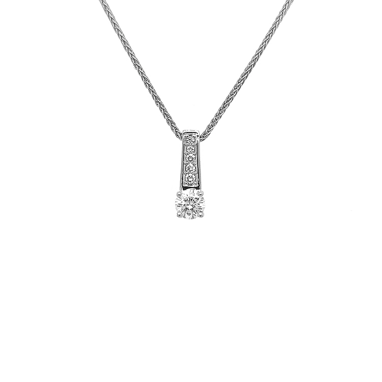 Gold Pendant with Diamonds