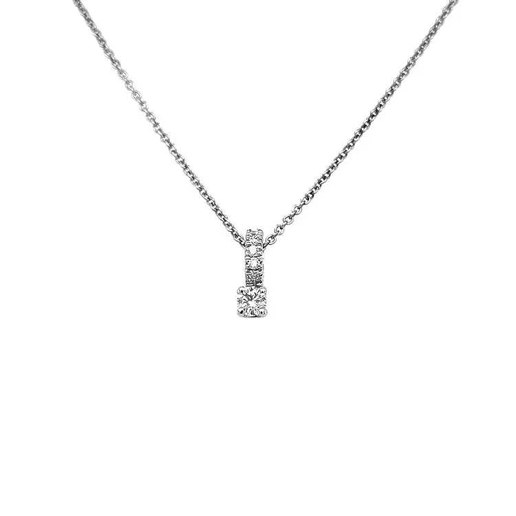 Gold Pendant with Diamonds