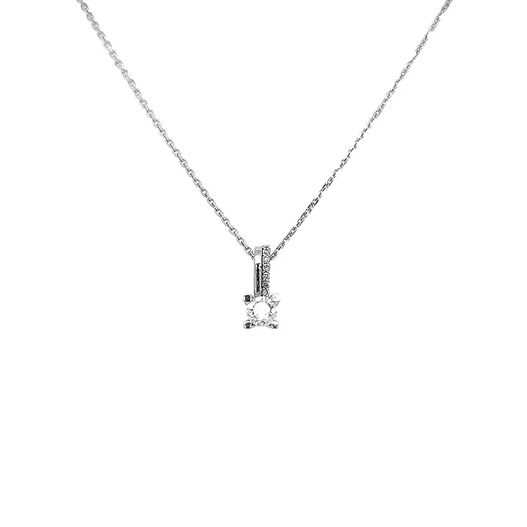 Gold Pendant with Diamonds