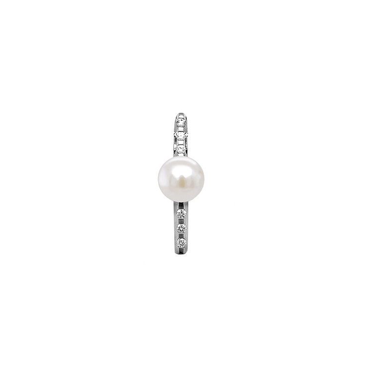 Gold Pendant with Natural Pearl and Diamonds