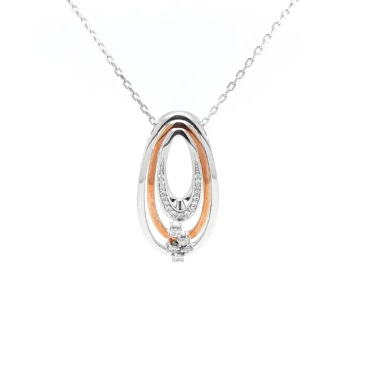 Gold Pendant with Diamonds