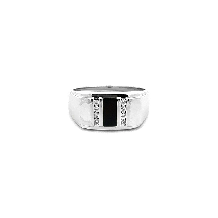 Gold Ring with Onyx and Diamonds