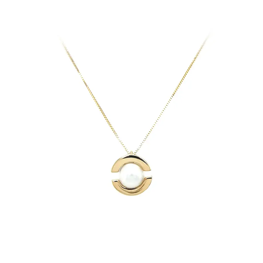 Gold Necklace with Pearl
