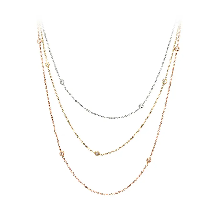 Necklace with Zirconias in Gold