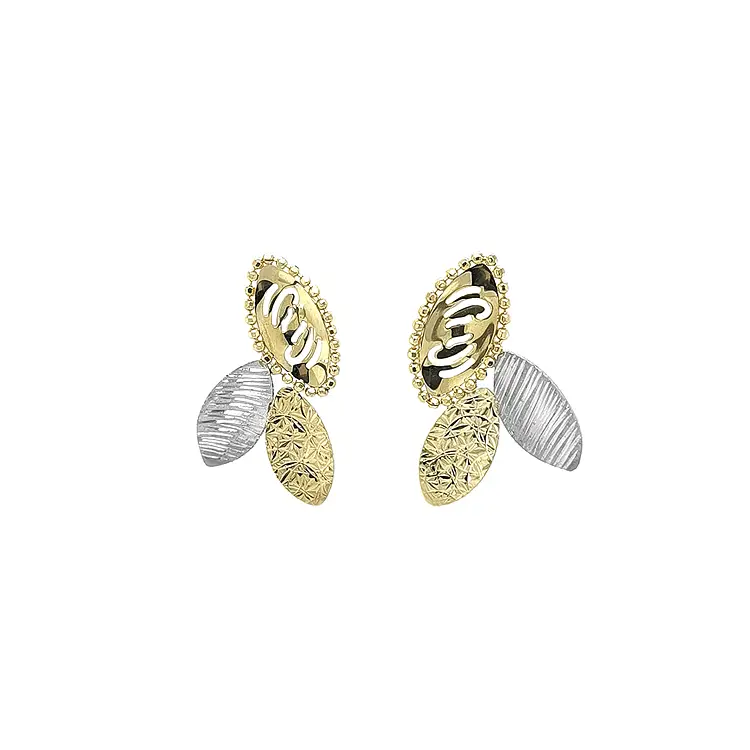 Gold Earrings made of Combination Gold
