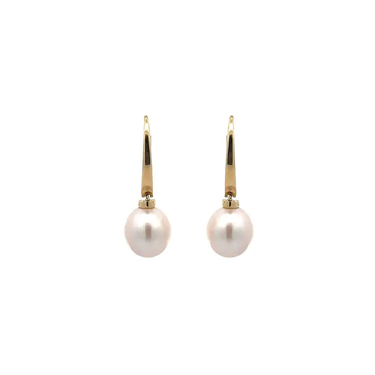 Gold dangle earrings with pearls