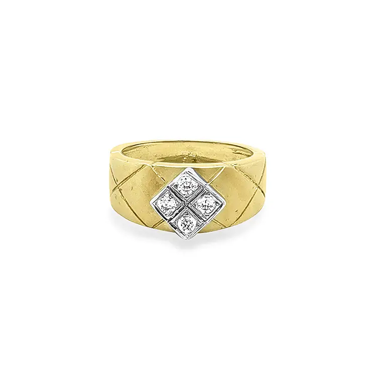 Gold Ring with Zircons