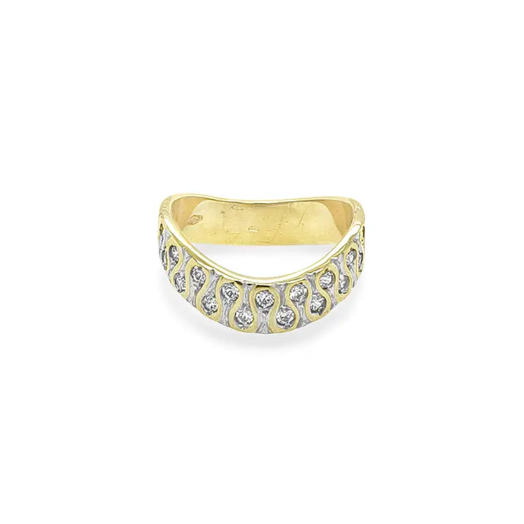 Gold Ring with Zircons