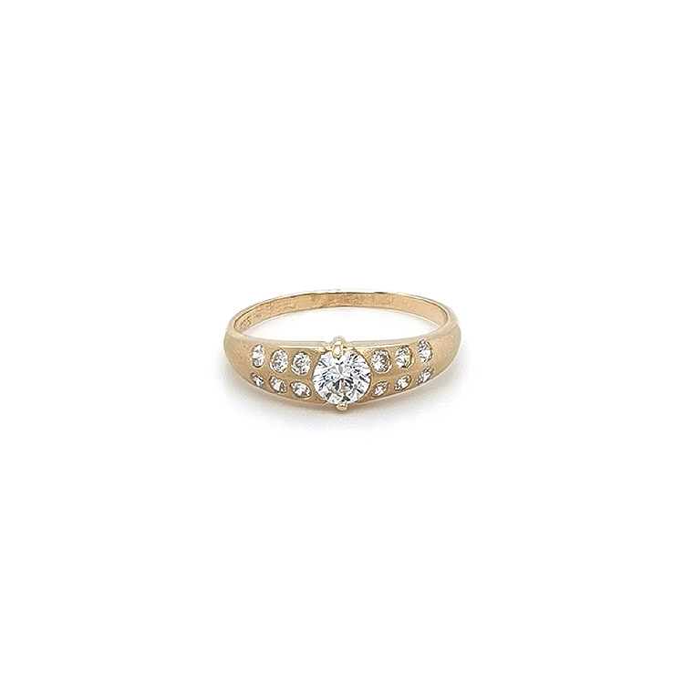 Gold Ring with Zircons