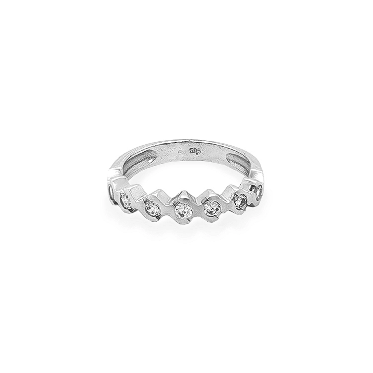 Gold Ring with Zircons