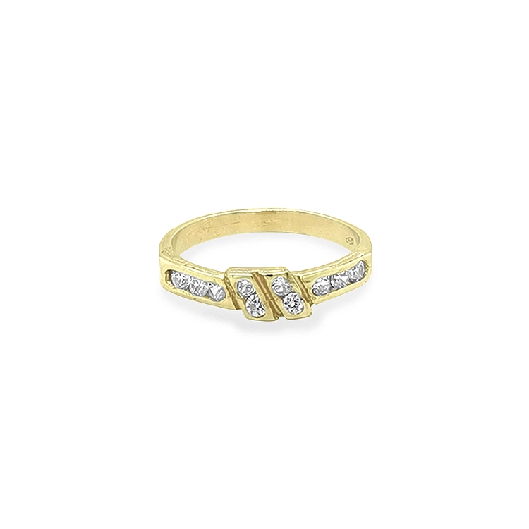Gold Ring with Zircons
