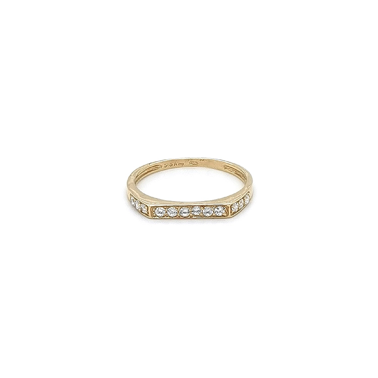 Gold Ring with Zircons