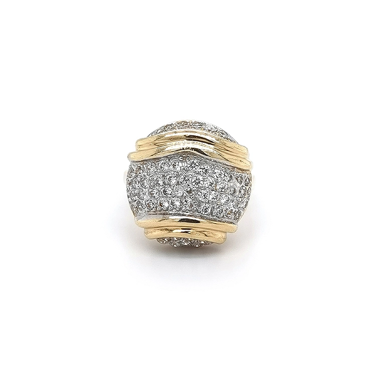 Gold Ring with Zircons