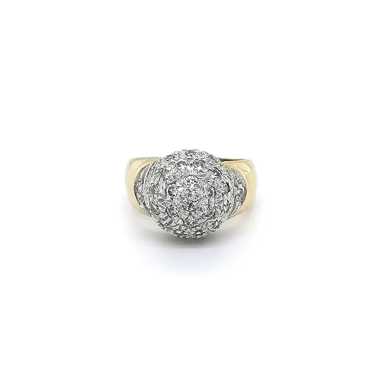 Ring with Zirconias in Gold Combination