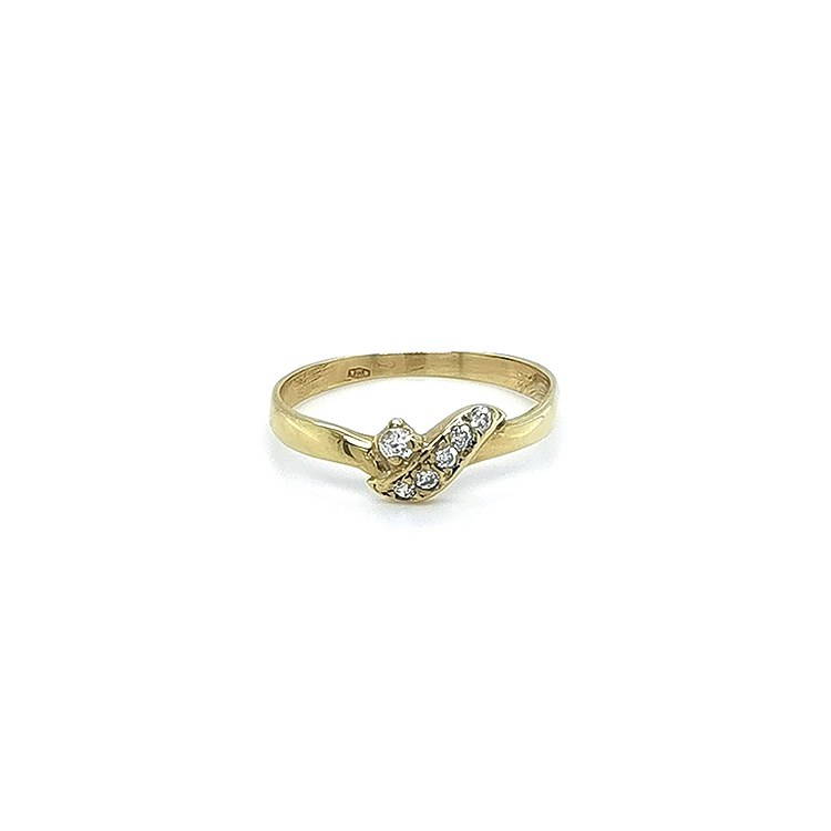 Gold Ring with Zircons