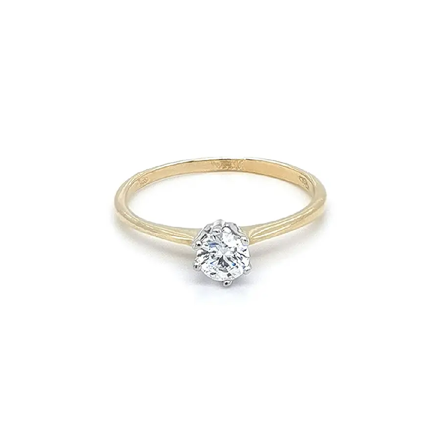 Engagement Ring with Zircon made of Combined Gold