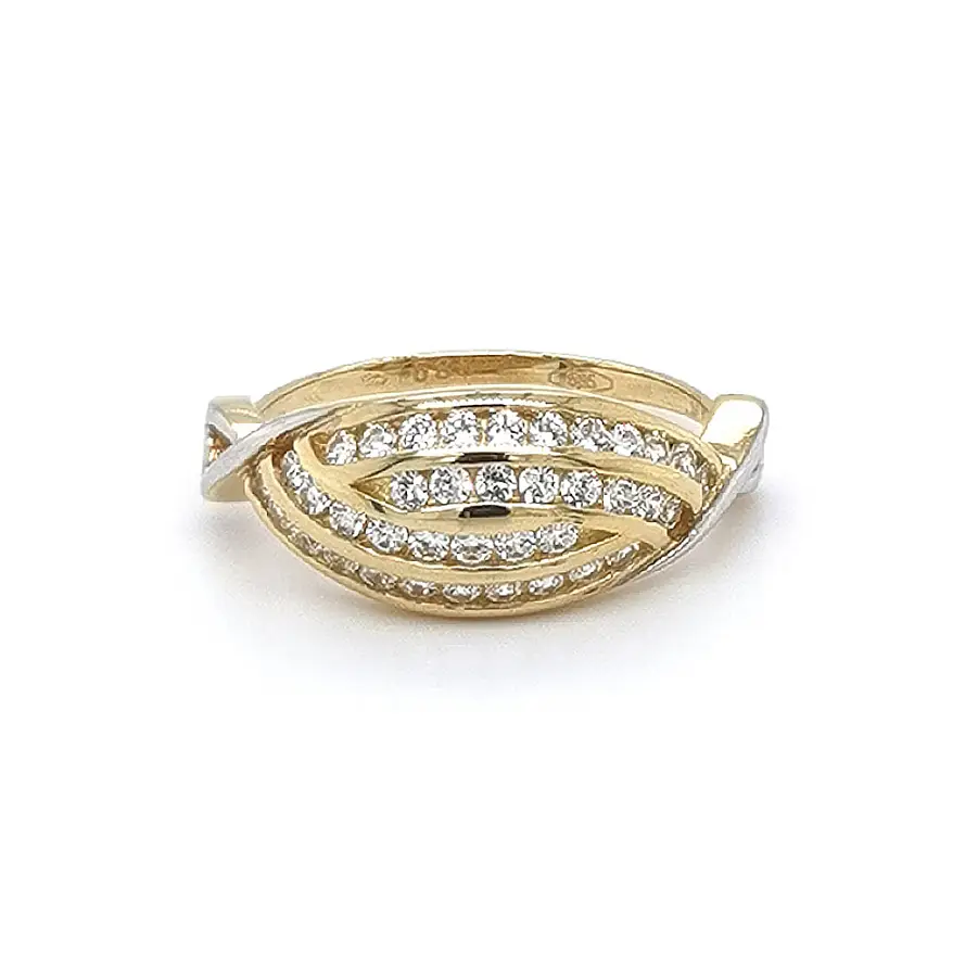 Ring with Zirconias in Gold Combination