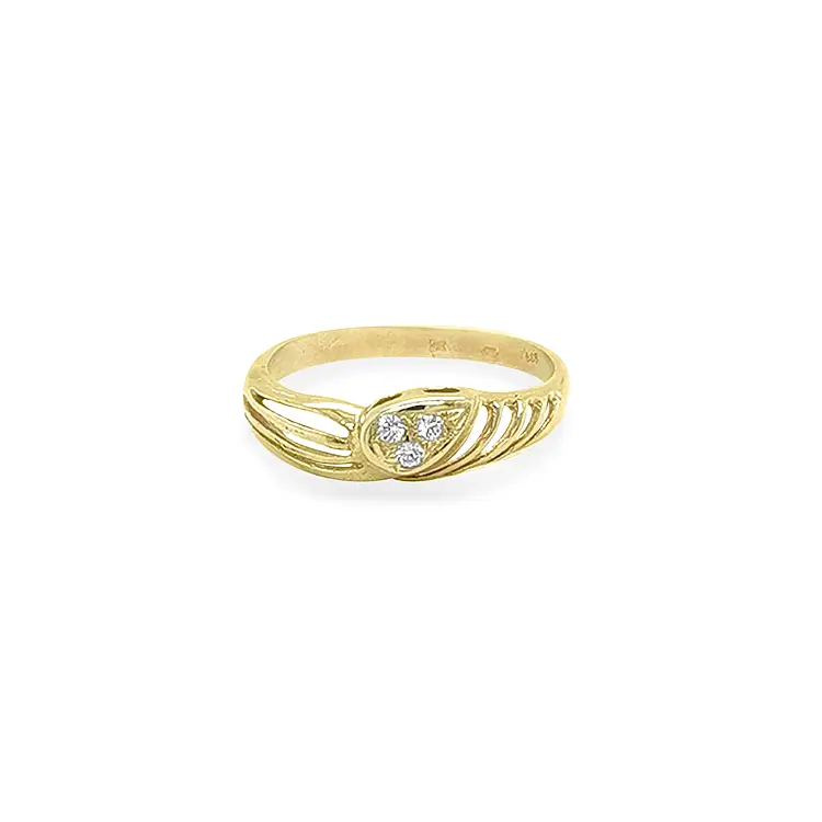 Gold Ring with Zircons