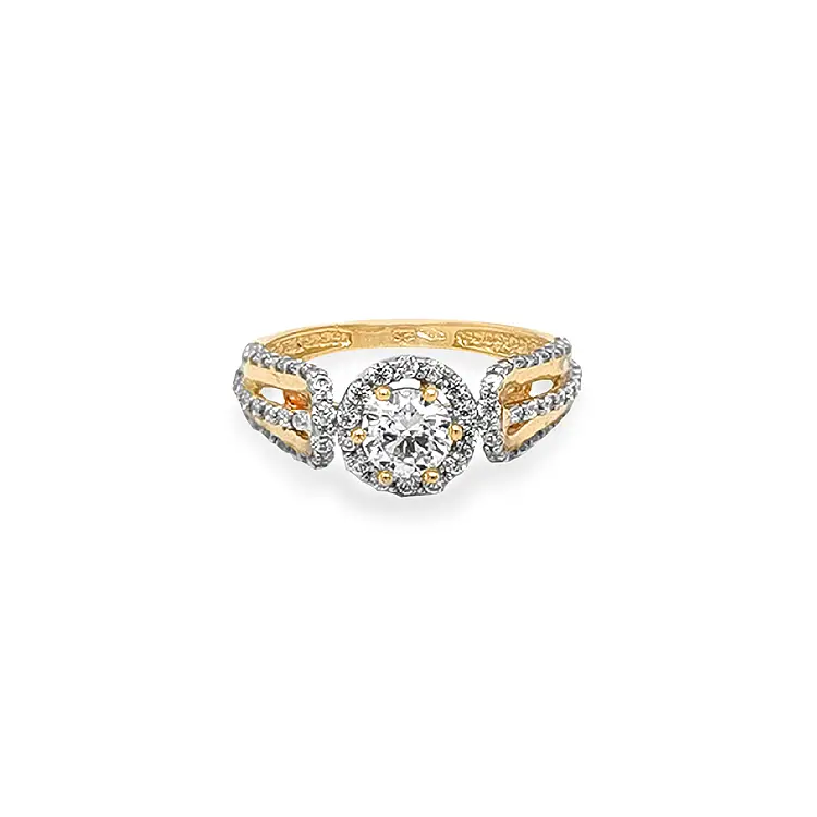Gold Engagement Ring with Zircones