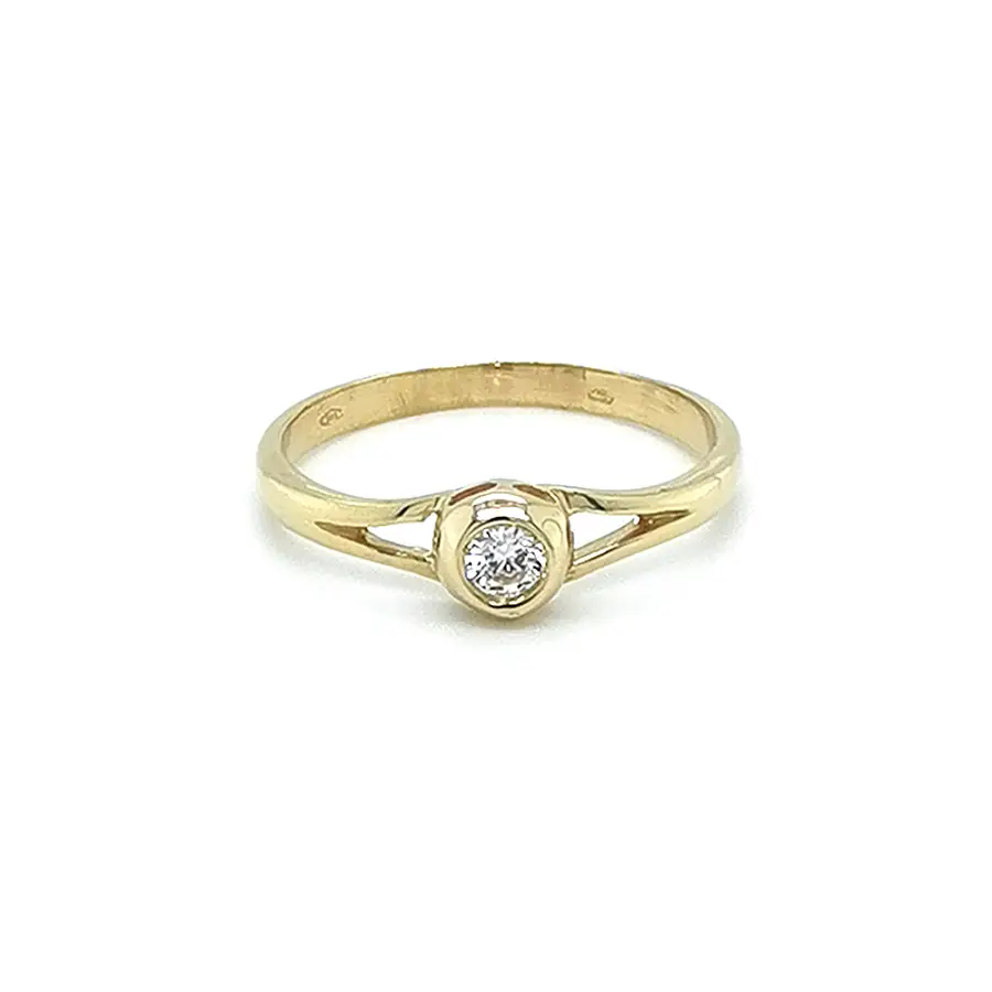Gold Engagement Ring with Zircon