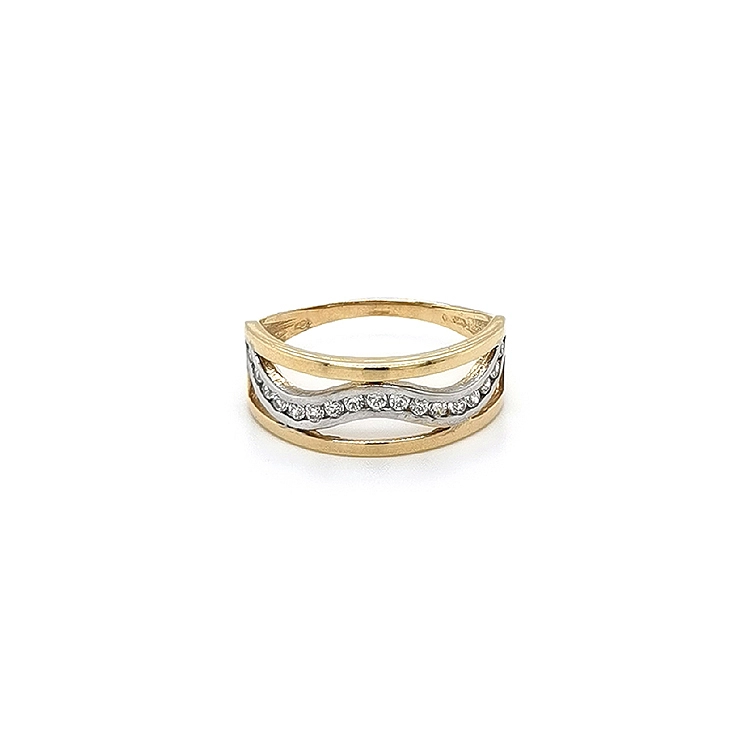 Ring with Zirconias in Gold Combination