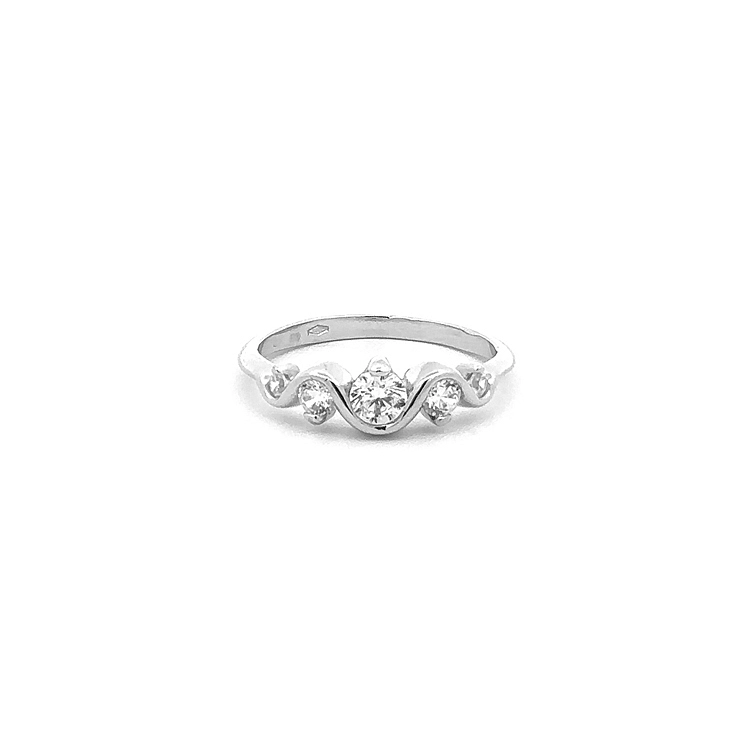 Gold Ring with Zircons