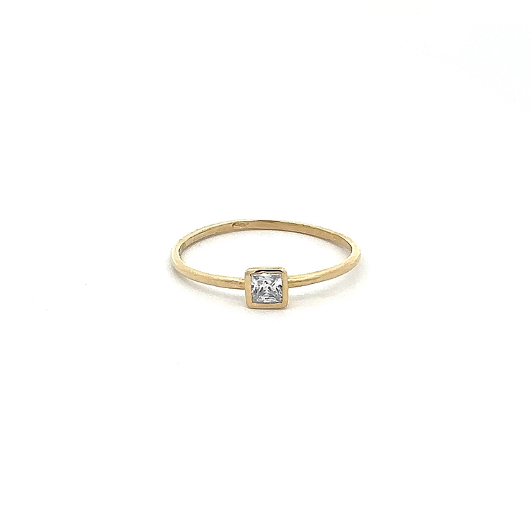 Gold Ring with Zircon