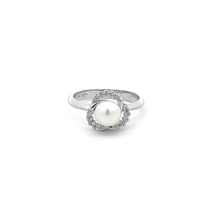 Gold Ring with Pearl and Zircones