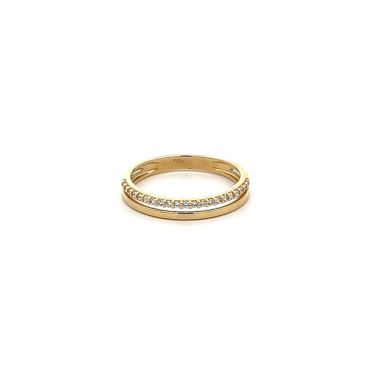 Gold Ring with Zircons