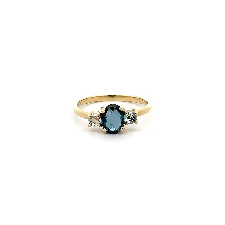 Gold Ring with Topaz